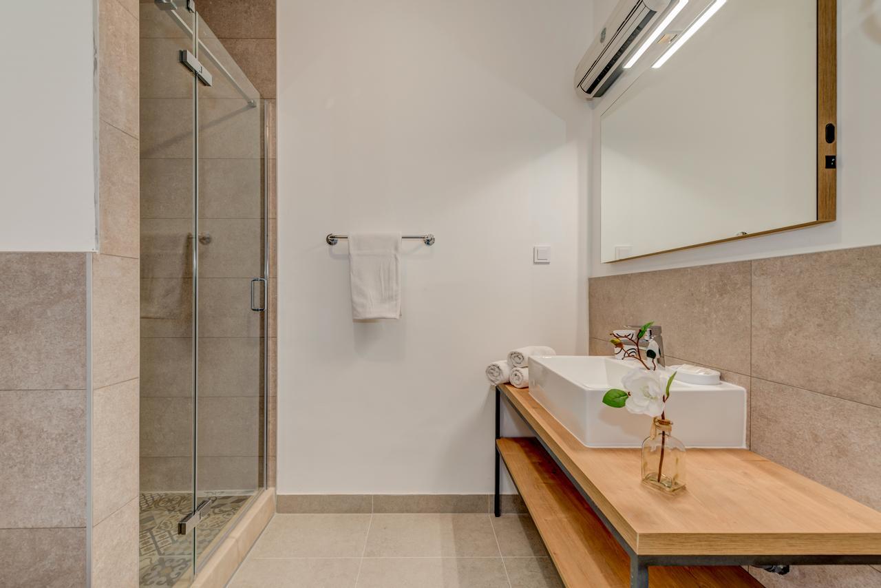 Bretia Apartments Сутиван Екстериор снимка