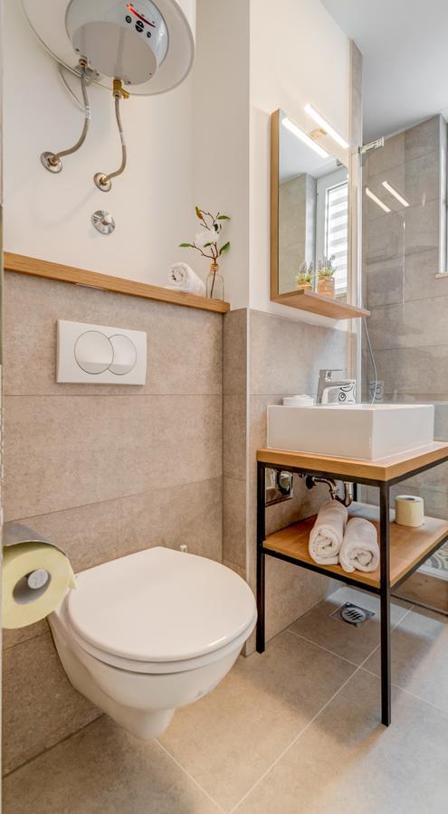 Bretia Apartments Сутиван Екстериор снимка